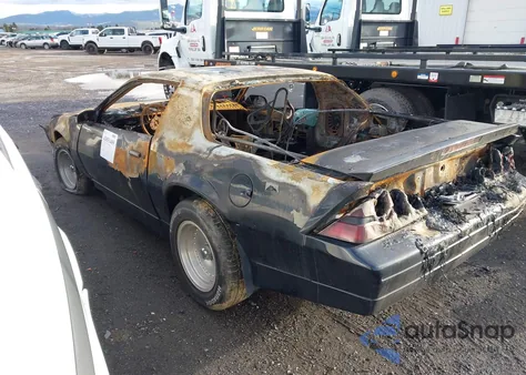 1990 Chevrolet Camaro Rs z USA, uszkodzony, nr VIN 1G1FP23E7LL128191